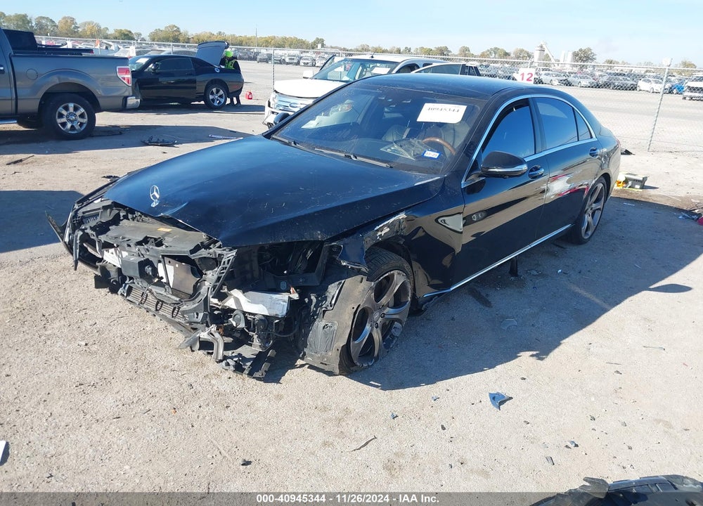 2014 MERCEDES-BENZ S 550 VIN: WDDUG8CB7EA020200