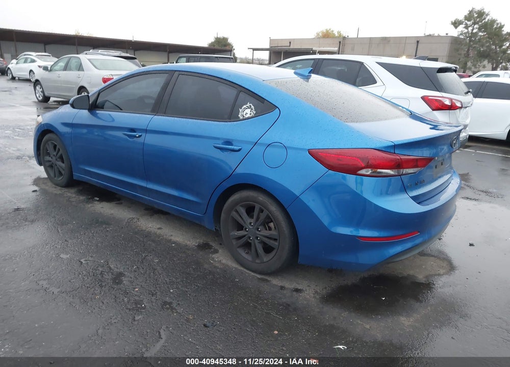 2018 HYUNDAI ELANTRA SEL VIN: 5NPD84LF6JH349122