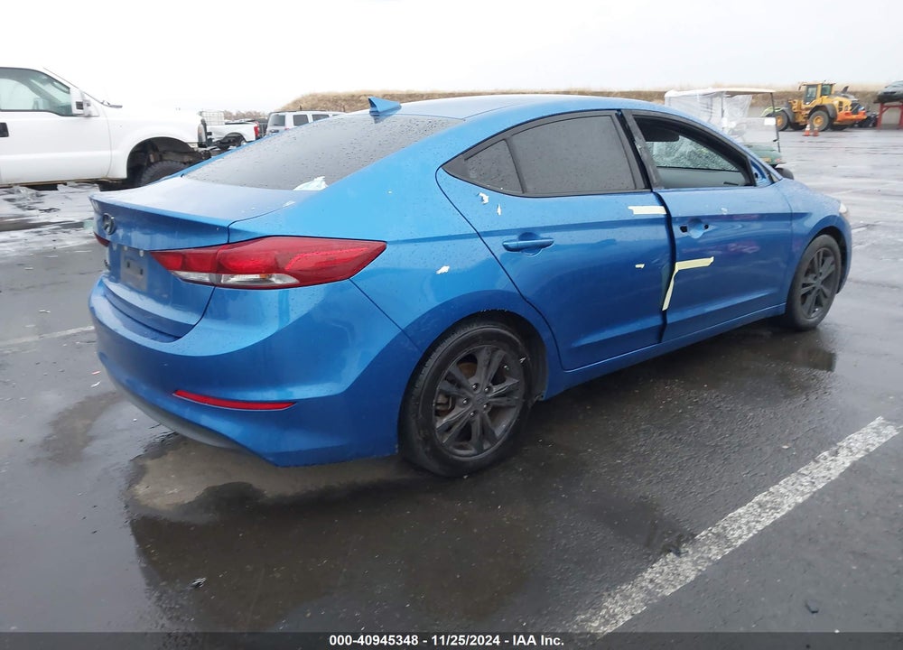2018 HYUNDAI ELANTRA SEL VIN: 5NPD84LF6JH349122