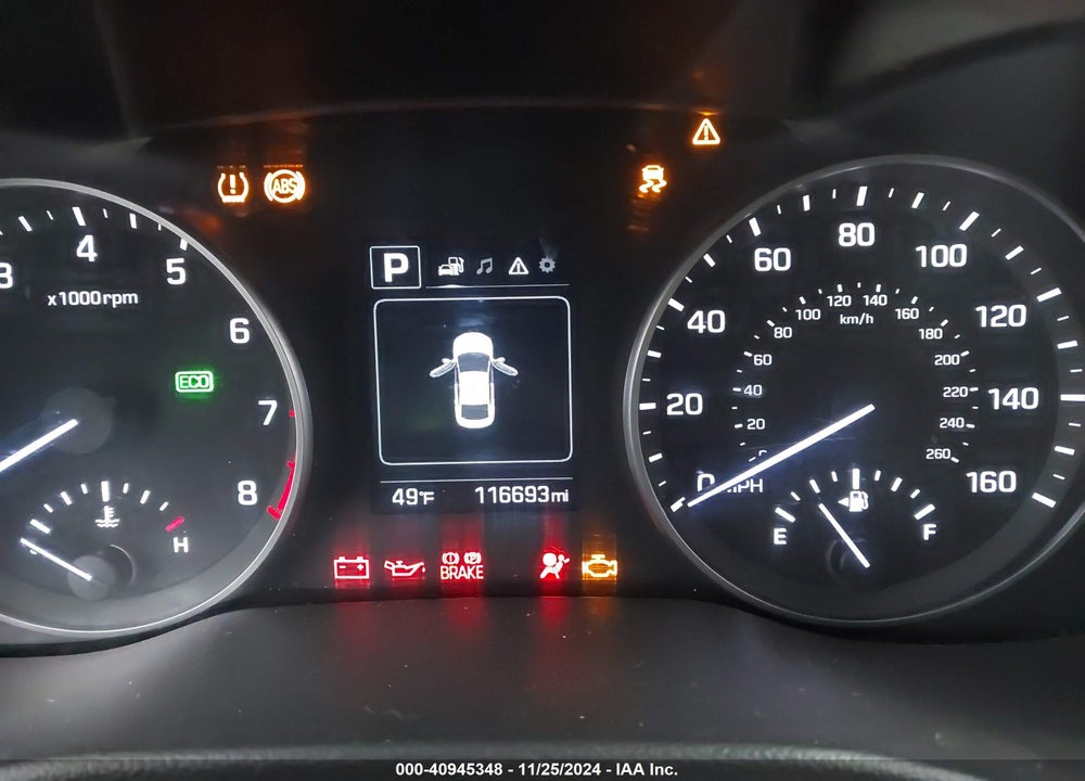 2018 HYUNDAI ELANTRA SEL VIN: 5NPD84LF6JH349122