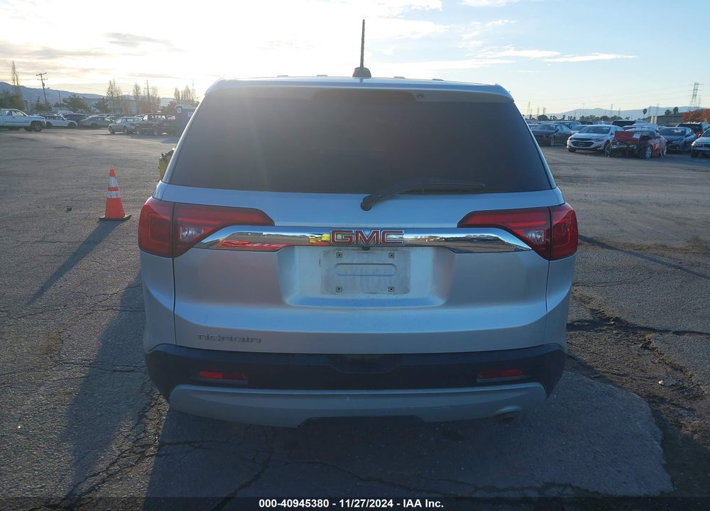 2019 GMC ACADIA SLE-1 VIN: 1GKKNKLA4KZ152084