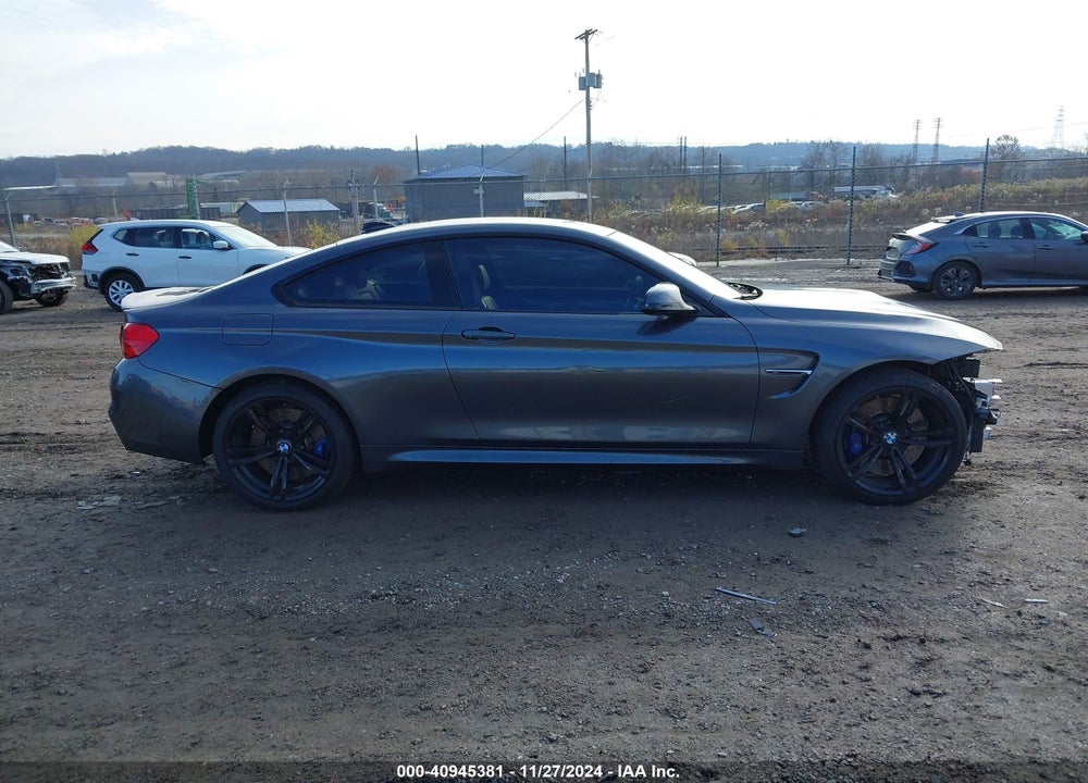 2016 BMW M4 VIN: WBS3R9C58GK337456