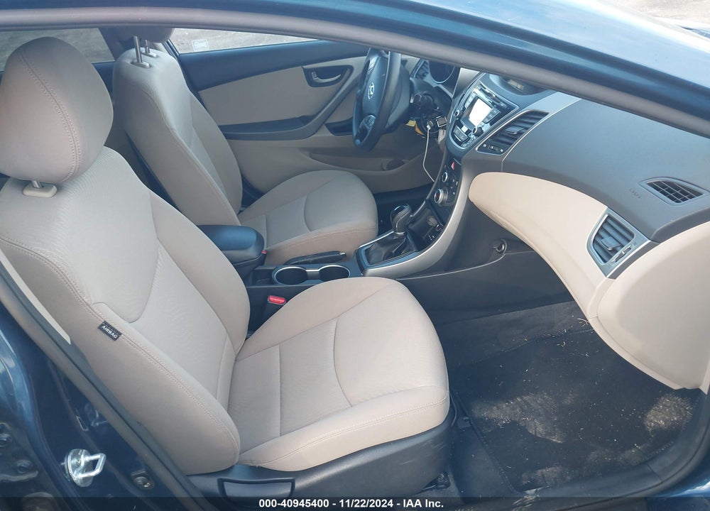 2015 HYUNDAI ELANTRA VIN: KMHDH4AE6FU389154