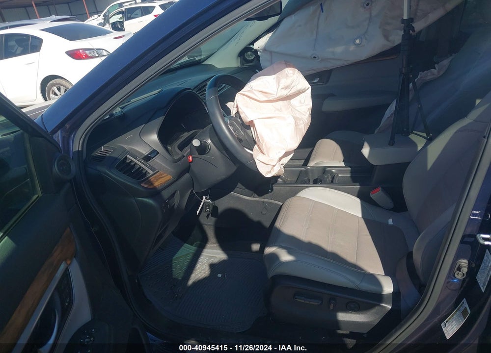 2018 HONDA CR-V TOURING VIN: 7FARW1H9XJE012470