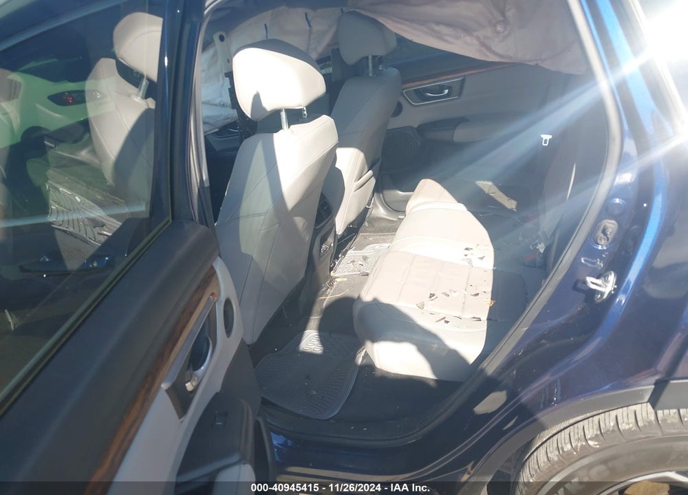 2018 HONDA CR-V TOURING VIN: 7FARW1H9XJE012470