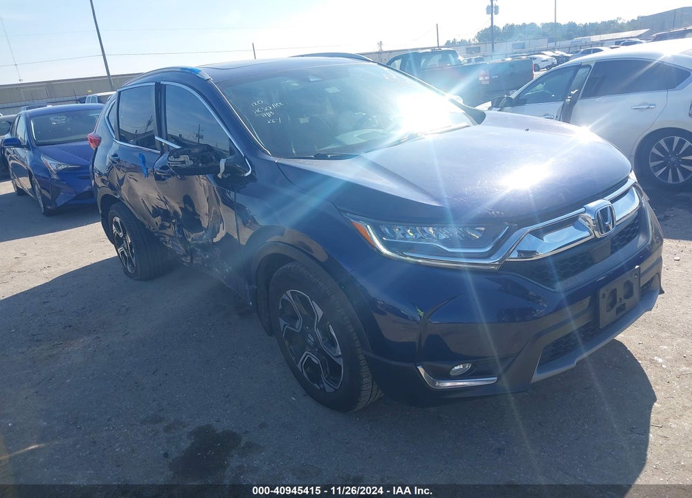 2018 HONDA CR-V TOURING VIN: 7FARW1H9XJE012470