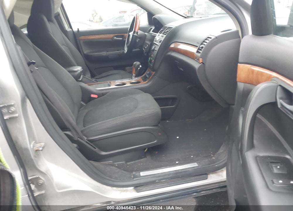2008 SATURN OUTLOOK XR VIN: 5GZEV237X8J286875