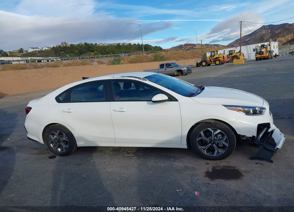 2019 KIA FORTE LXS VIN: 3KPF24AD6KE082971