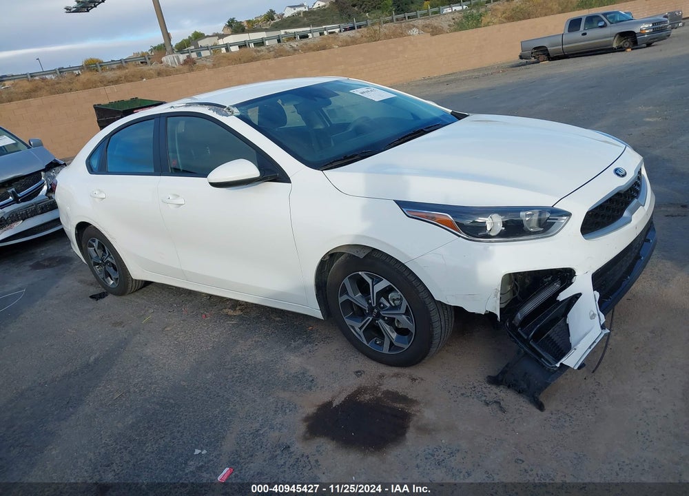 2019 KIA FORTE LXS VIN: 3KPF24AD6KE082971