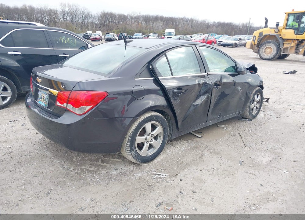 2014 CHEVROLET CRUZE 1LT AUTO VIN: 1G1PC5SB4E7266758