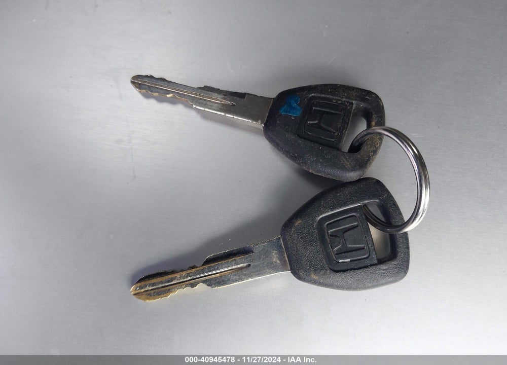 1999 HONDA ACCORD LX VIN: JHMCG5647XC004375