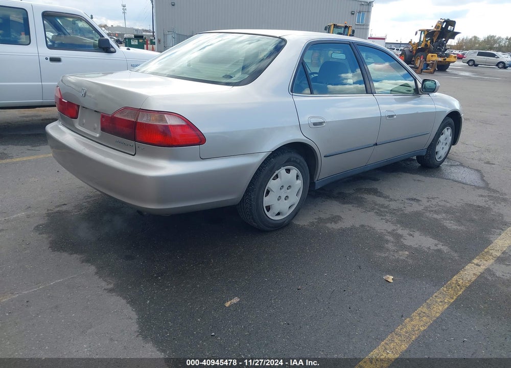 1999 HONDA ACCORD LX VIN: JHMCG5647XC004375