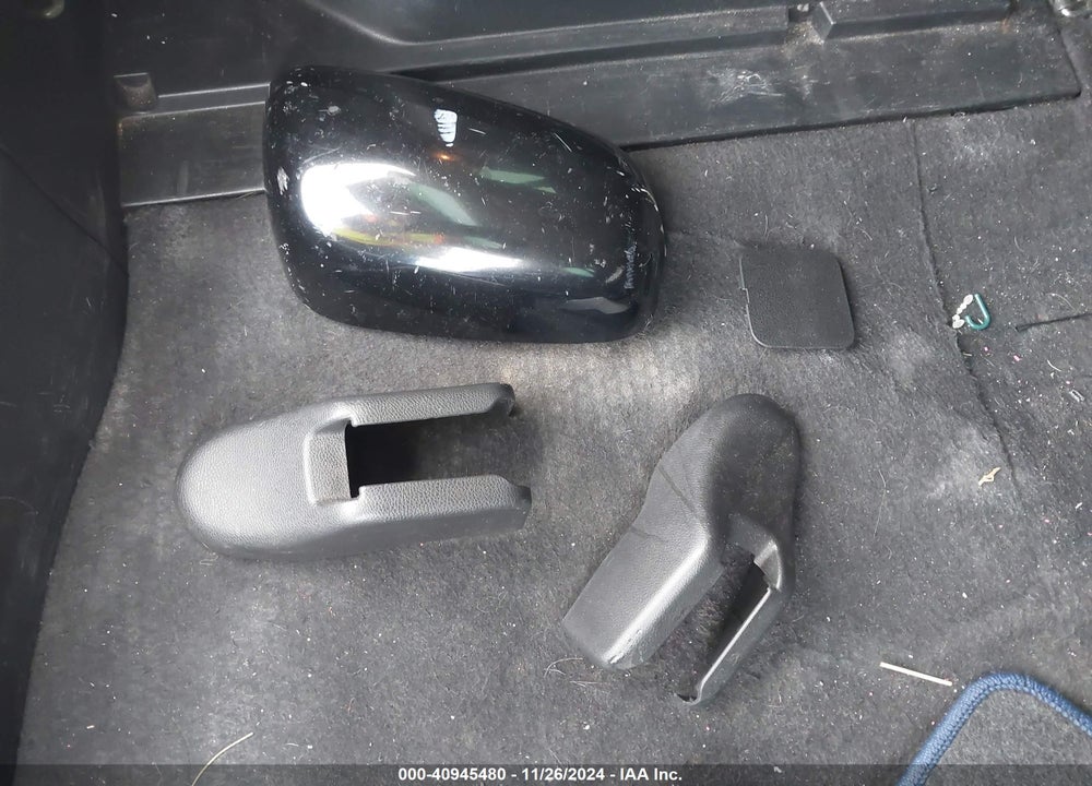 2013 HONDA FIT SPORT VIN: JHMGE8H59DC033399