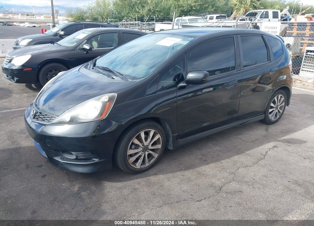 2013 HONDA FIT SPORT VIN: JHMGE8H59DC033399