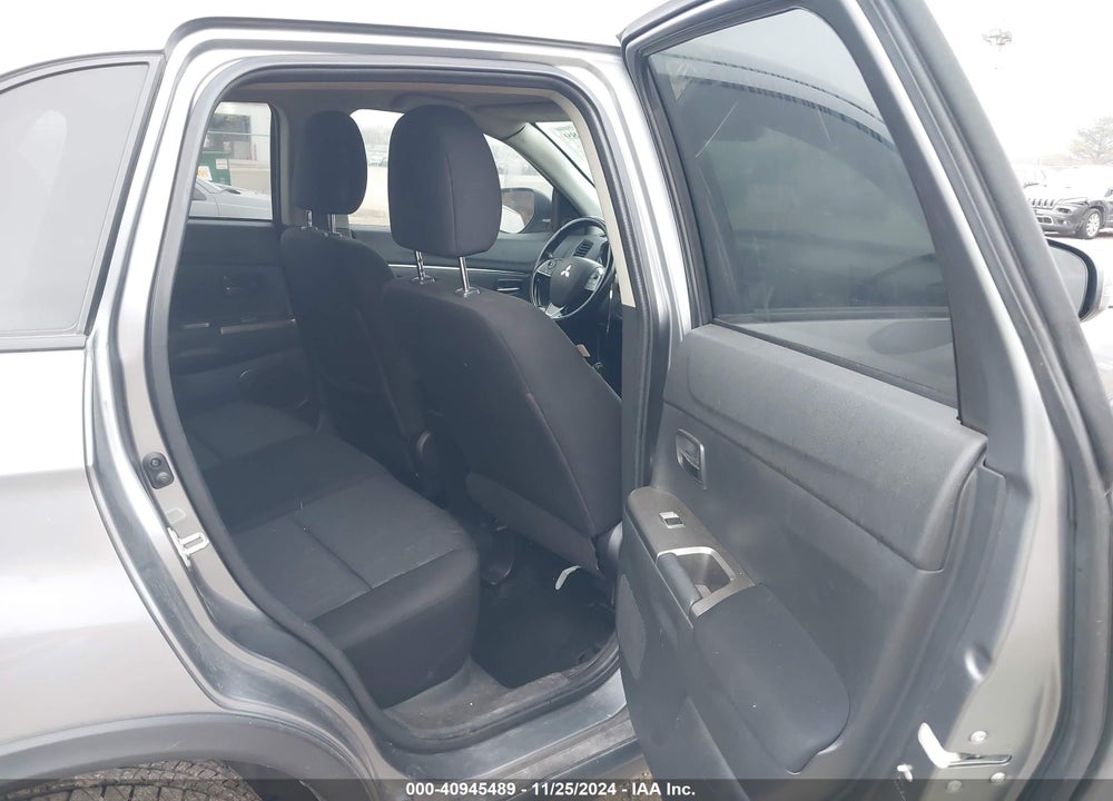 2020 MITSUBISHI OUTLANDER SPORT 2.0 SE VIN: JA4AP4AU8LU015085