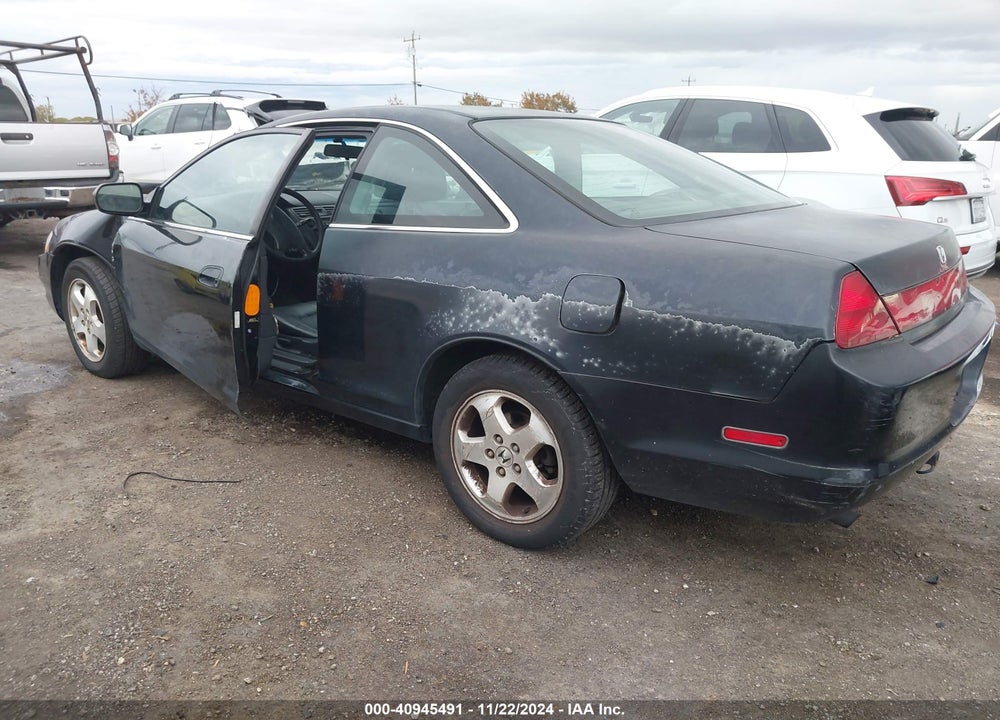 2000 HONDA ACCORD 3.0 EX VIN: 1HGCG225XYA044527