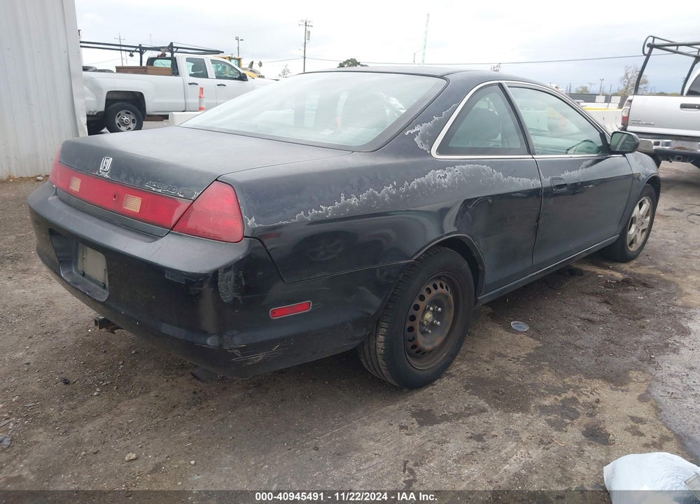 2000 HONDA ACCORD 3.0 EX VIN: 1HGCG225XYA044527
