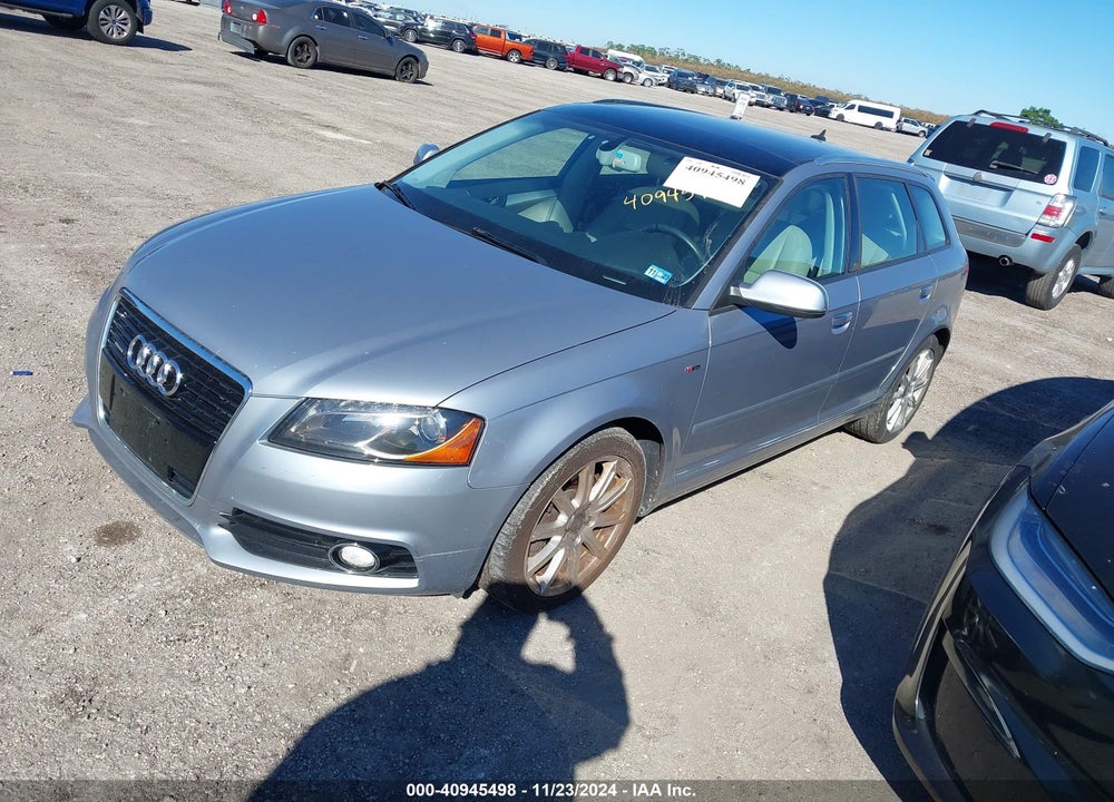 2013 AUDI A3 2.0T PREMIUM VIN: WAUMFBFM8DA030043