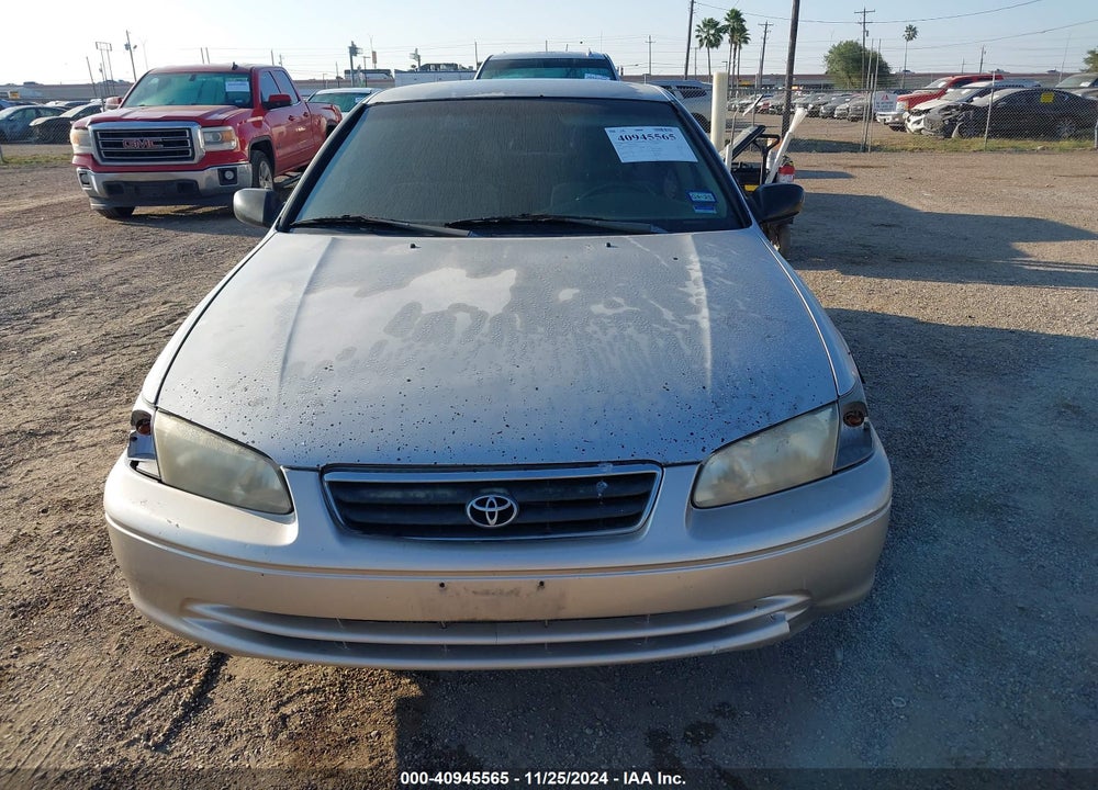 2000 TOYOTA CAMRY CE VIN: 4T1BG22K0YU624041