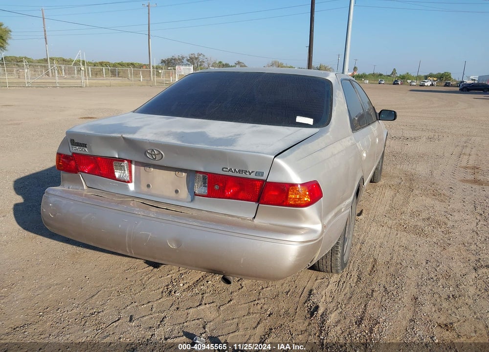 2000 TOYOTA CAMRY CE VIN: 4T1BG22K0YU624041