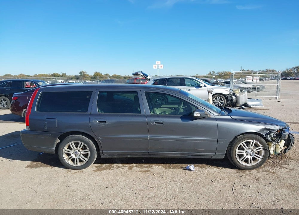 2007 VOLVO V70 2.4 VIN: YV1SW612372660522