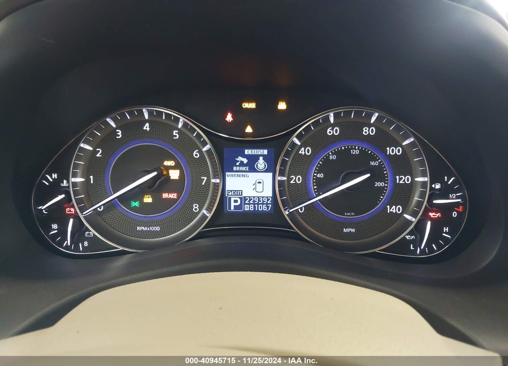 2012 INFINITI QX56 VIN: JN8AZ2NCXC9318091