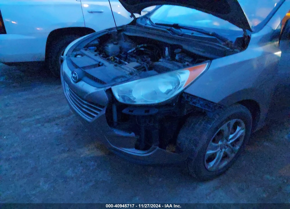 2012 HYUNDAI TUCSON GL VIN: KM8JT3AB5CU393807