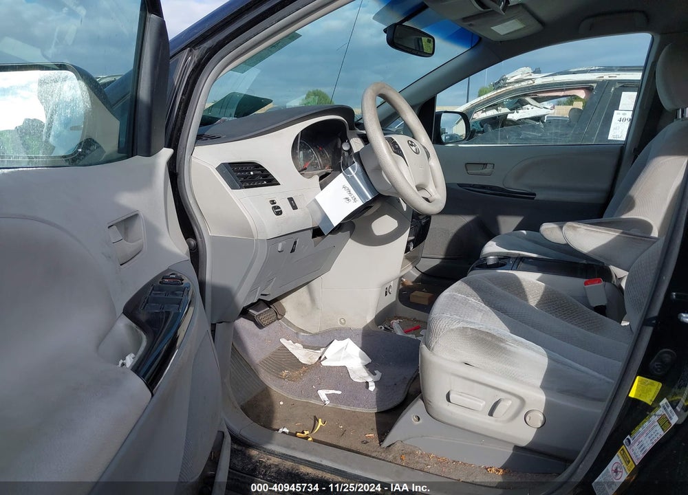 2012 TOYOTA SIENNA LE V6 8 PASSENGER VIN: 5TDKK3DC6CS253494