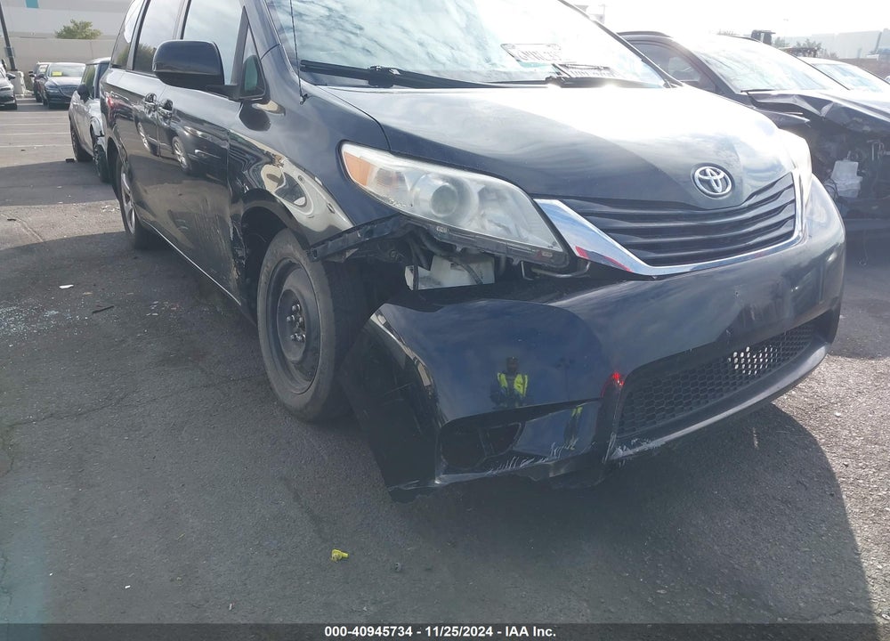 2012 TOYOTA SIENNA LE V6 8 PASSENGER VIN: 5TDKK3DC6CS253494