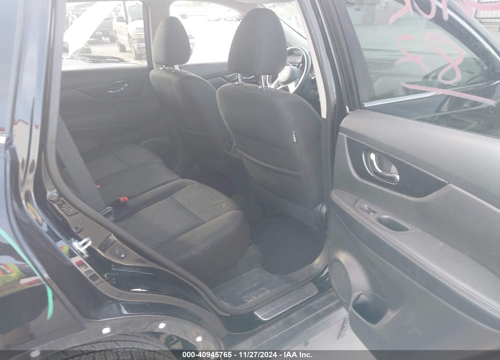 2017 NISSAN ROGUE SV VIN: 5N1AT2MT6HC770088