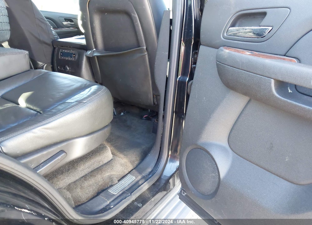 2008 CHEVROLET TAHOE LT VIN: 1GNFC13058R114562