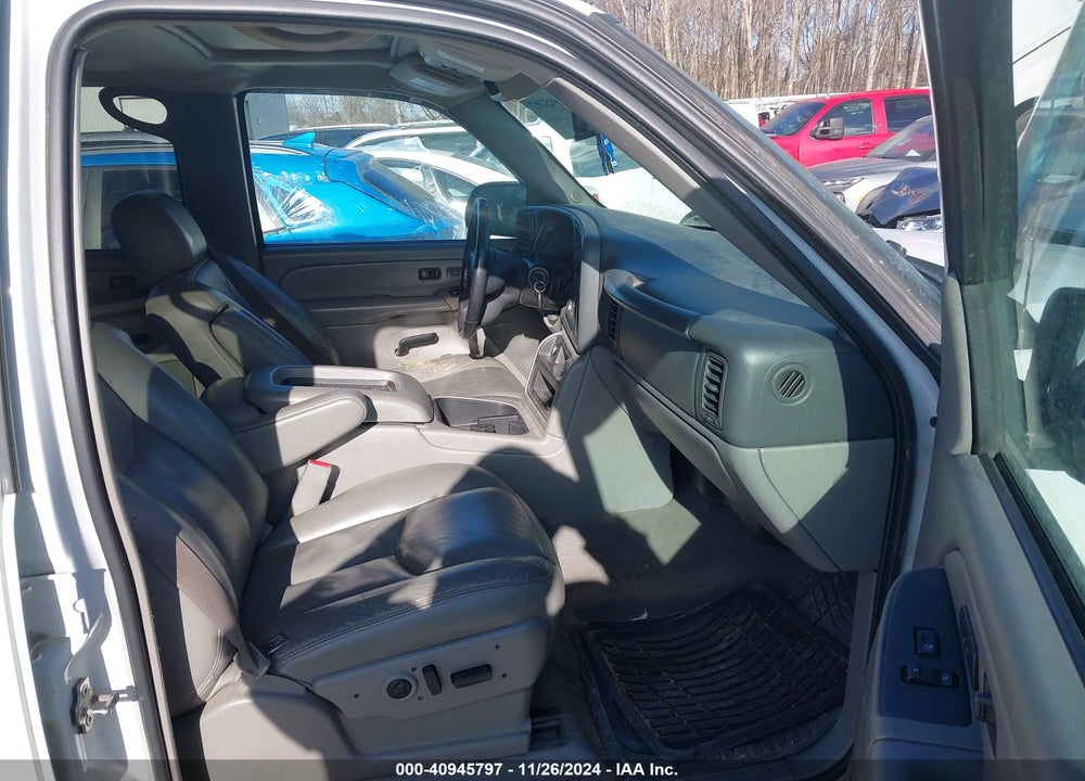 2005 CHEVROLET AVALANCHE VIN: 3GNEK12T05G230967
