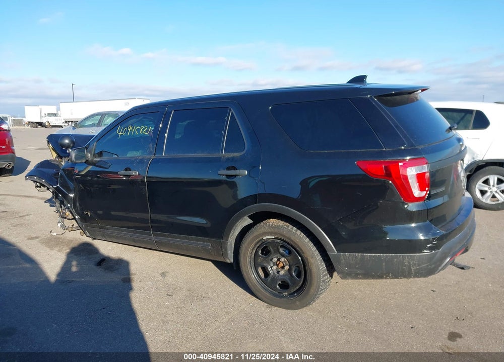 2016 FORD UTILITY POLICE INTERCEPTOR VIN: 1FM5K8AR4GGA72103