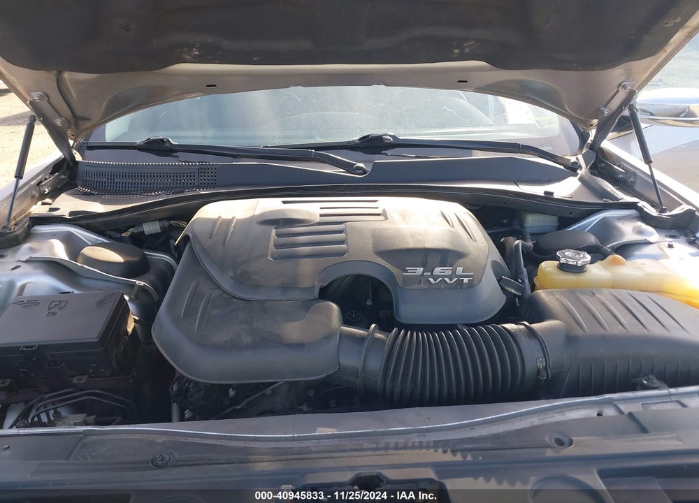 2015 CHRYSLER 300C VIN: 2C3CCAKG1FH809438