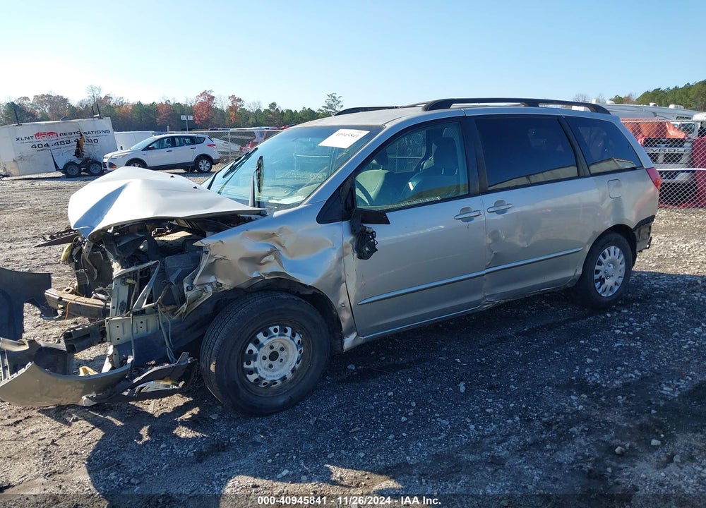 2004 TOYOTA SIENNA LE VIN: 5TDZA23C44S054569