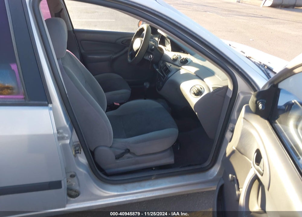 2003 FORD FOCUS LX VIN: 1FAFP33PX3W299519