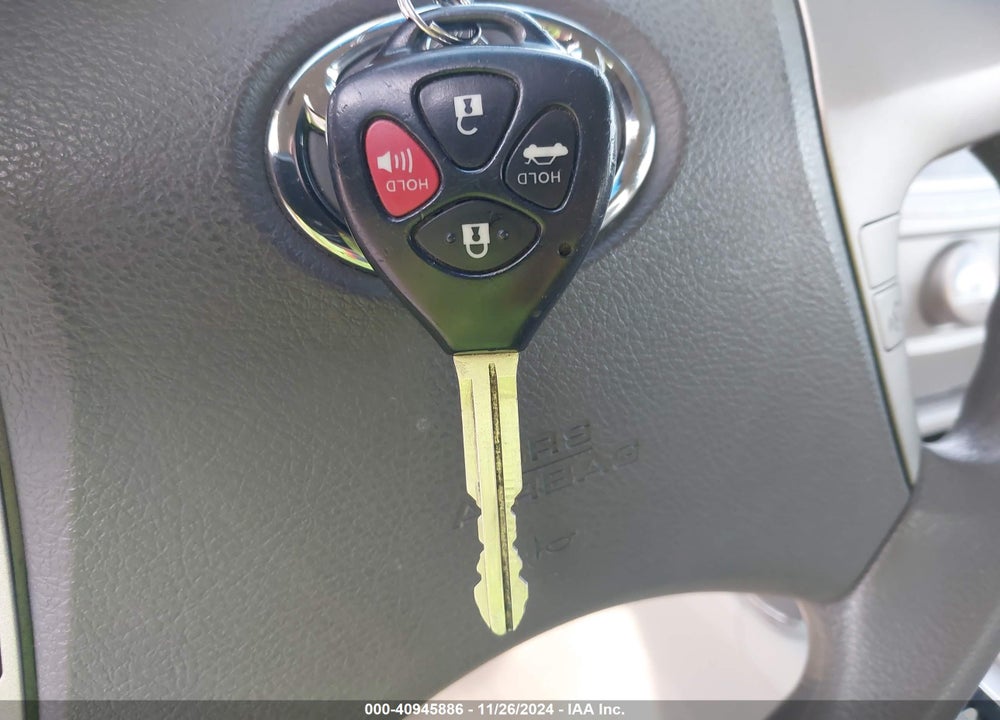 2011 TOYOTA CAMRY LE VIN: 4T1BF3EK4BU118983