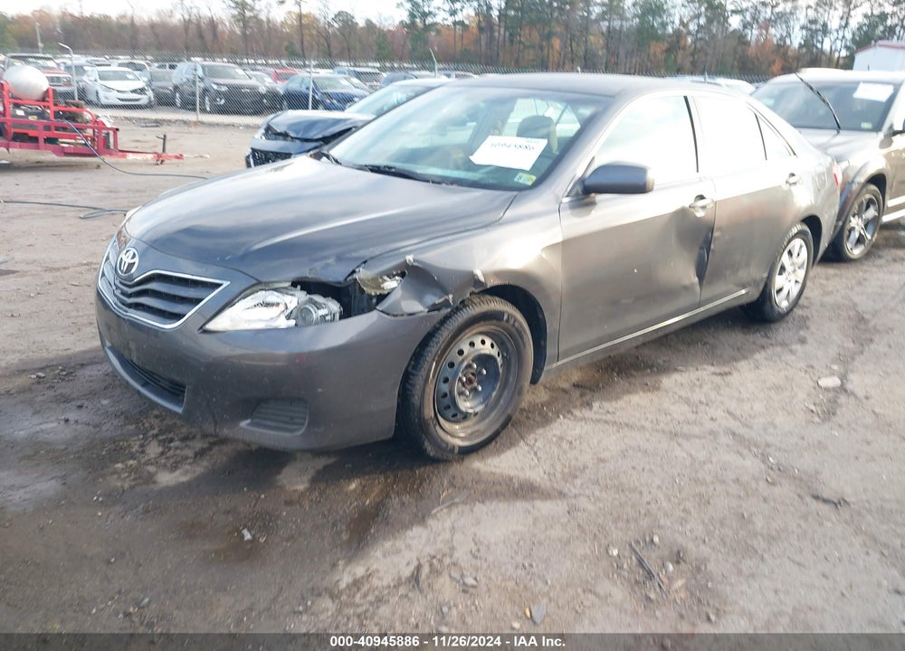 2011 TOYOTA CAMRY LE VIN: 4T1BF3EK4BU118983