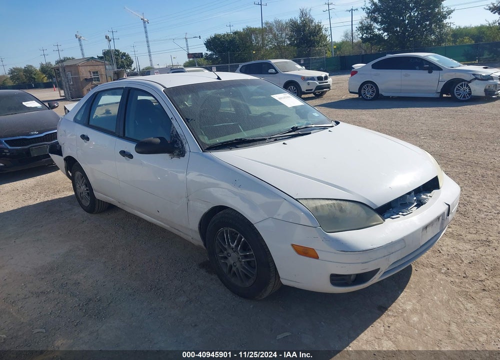 2005 FORD FOCUS ZX4 VIN: 1FAHP34N75W236824