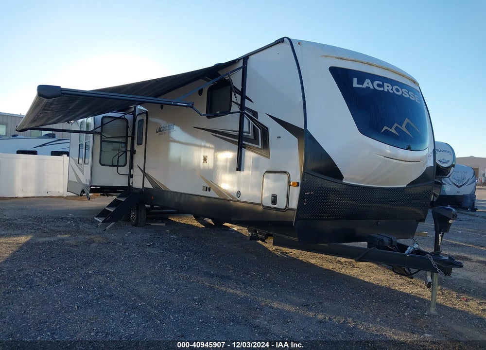 2022 FOREST RIVER LACROSSE TRAVEL TRAILER VIN: 5ZT2LCZBXNB011507