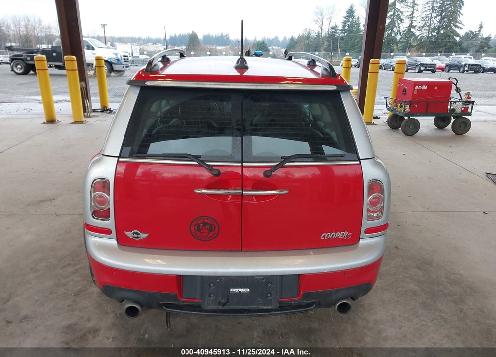 2011 MINI COOPER S CLUBMAN VIN: WMWZG3C54BTY35223