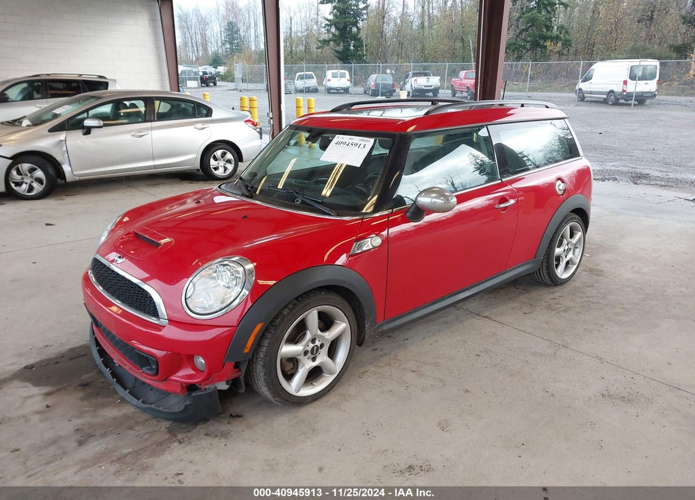 2011 MINI COOPER S CLUBMAN VIN: WMWZG3C54BTY35223