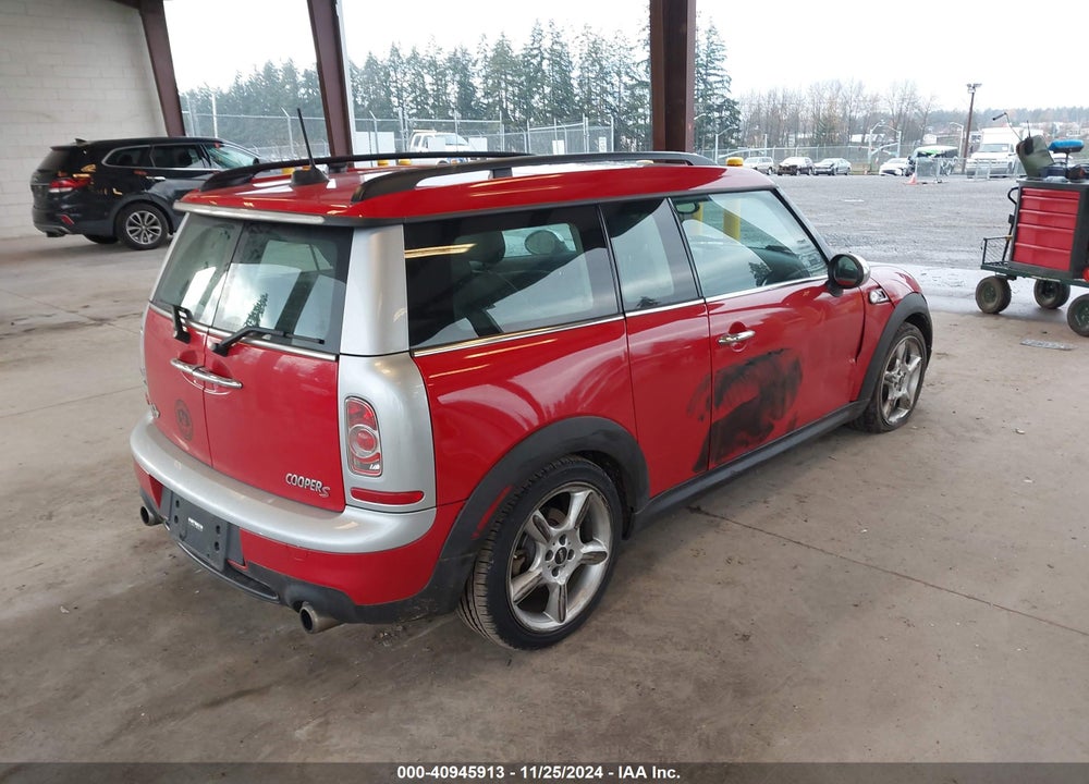 2011 MINI COOPER S CLUBMAN VIN: WMWZG3C54BTY35223