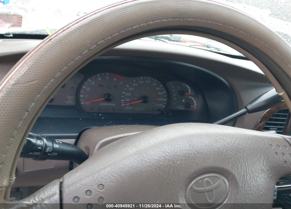 2002 TOYOTA SEQUOIA SR5 VIN: 5TDBT44A92S104383