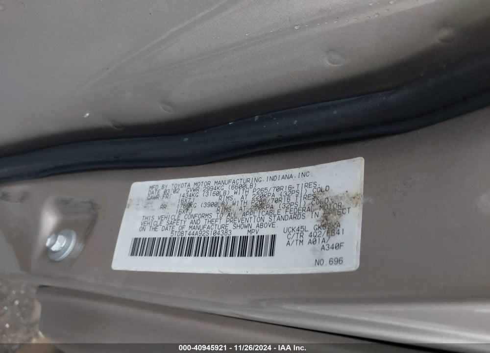 2002 TOYOTA SEQUOIA SR5 VIN: 5TDBT44A92S104383