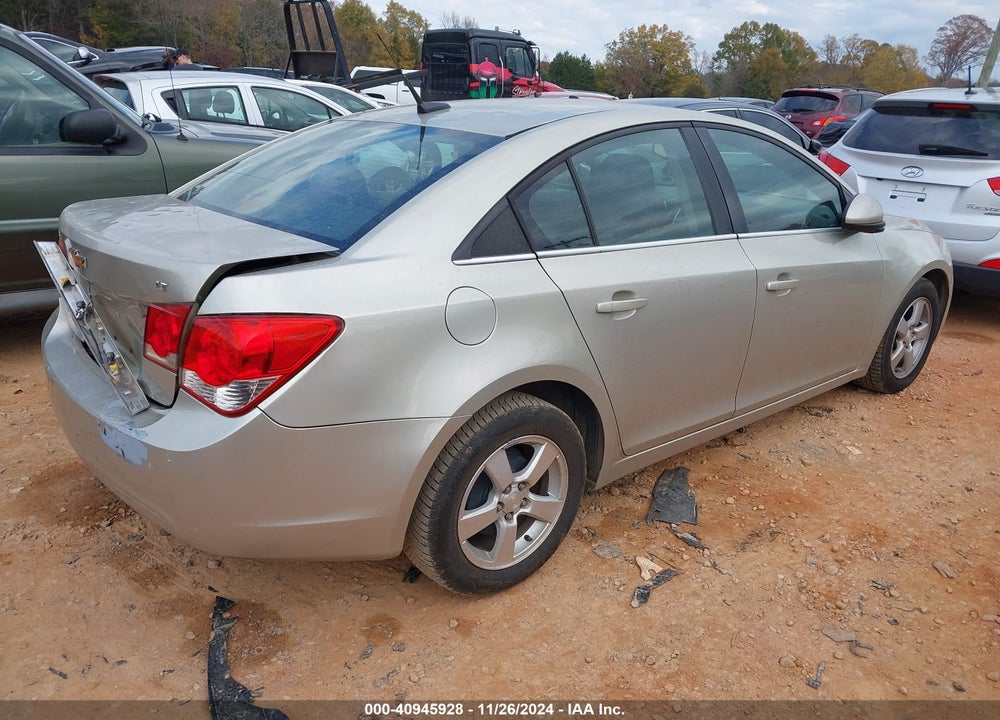 2014 CHEVROLET CRUZE 1LT AUTO VIN: 1G1PC5SB7E7126039