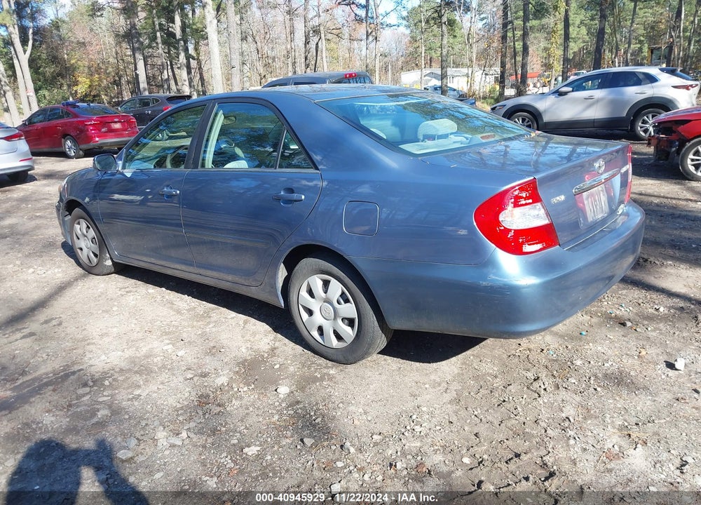 2002 TOYOTA CAMRY LE VIN: 4T1BE32K12U572387