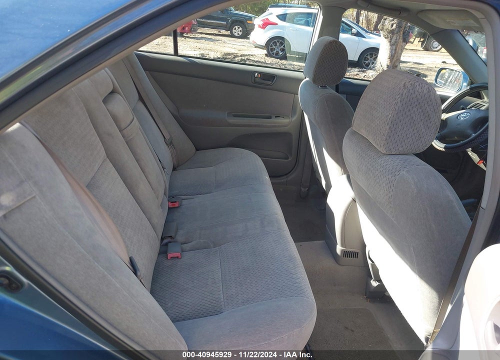 2002 TOYOTA CAMRY LE VIN: 4T1BE32K12U572387