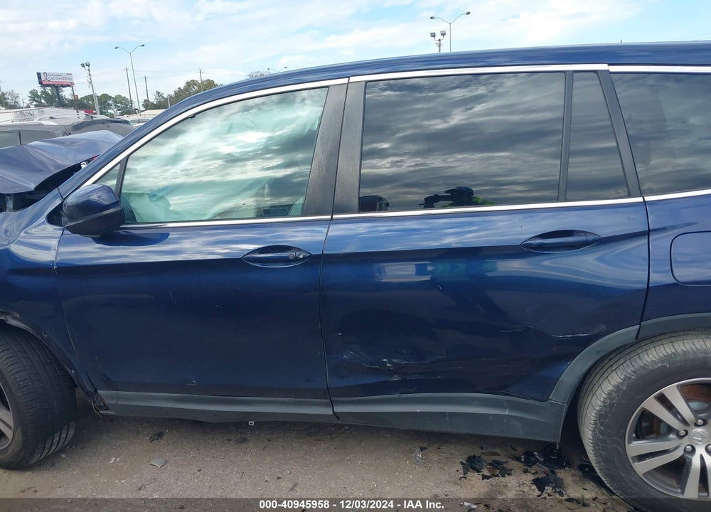 2017 HONDA PILOT EX-L VIN: 5FNYF5H5XHB010157