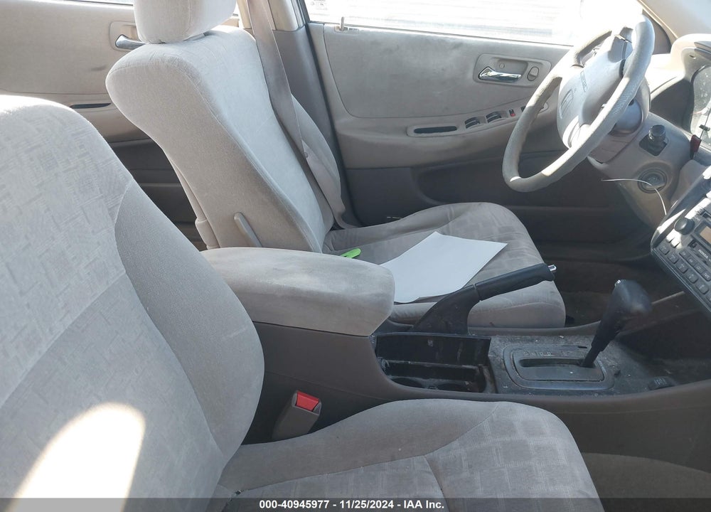 2002 HONDA ACCORD 2.3 EX VIN: 1HGCG566X2A142789